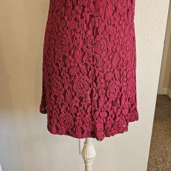 SHYANNE High Neck Sleeveless Lace Fit & Flare Short Western Dress Medium Red - Picture 10 of 15